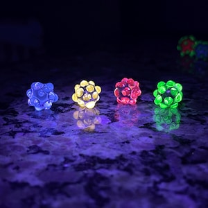 Mini Uranium Glass Hobnail Marble – Handmade Blown Art, Glows UV Pink/Green/Blue/Yellow, Vaseline Glass Collectible Decor (one hobnail)