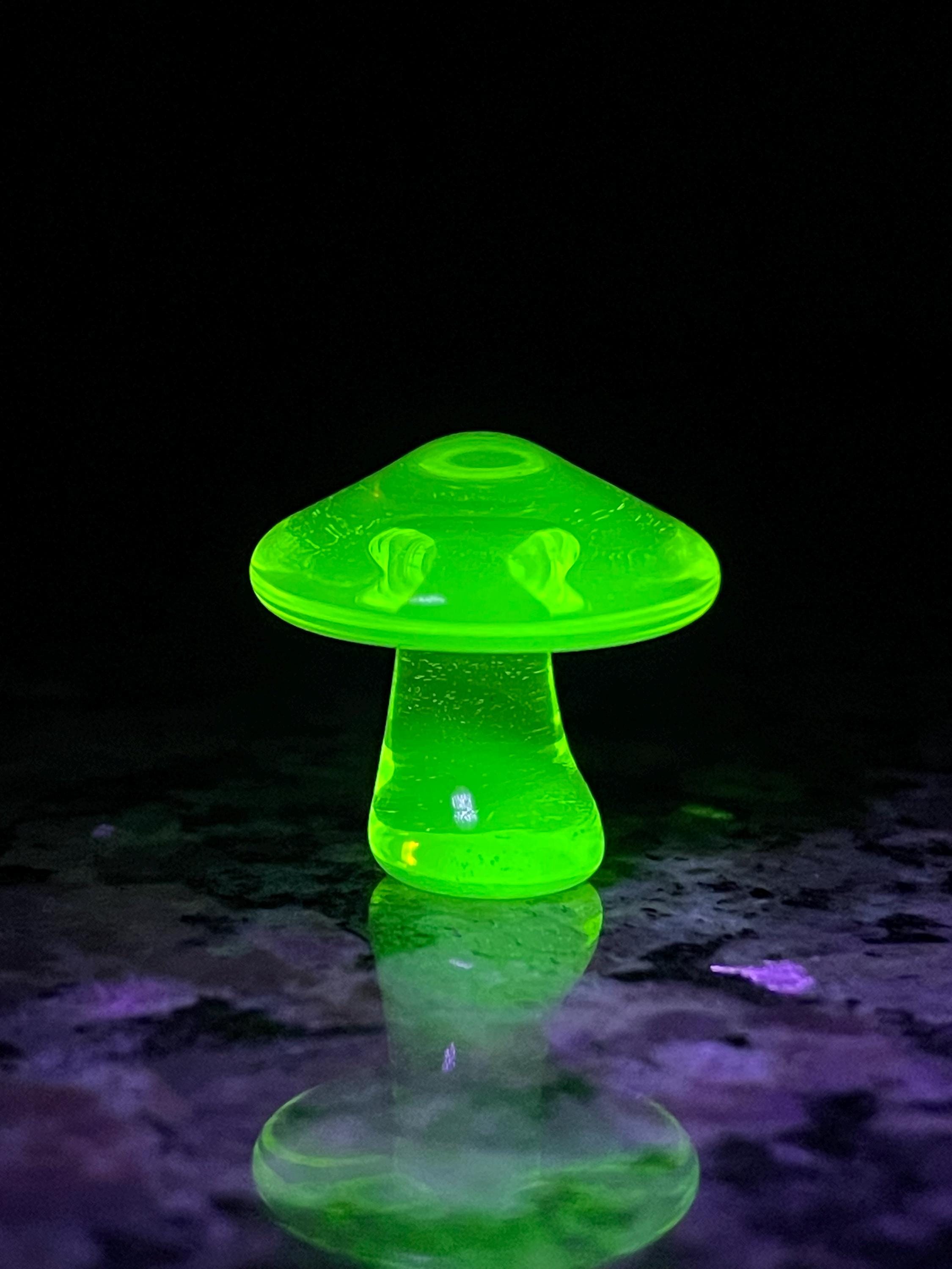 Uranium glass christmas gift - Etsy 日本