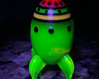 UG F. Out bomb