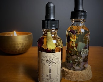 Manifestation Oil,  Crystal Infused Manifesting Oil, Intention Oil, Crystal Charged, Mystical Gift, Mysticism Spiritualism, Witchy Spell Oil