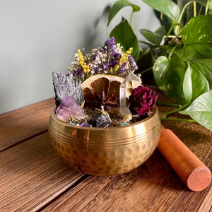 10oz Tibetan Singing Bowl Intention Candle, Handmade Crystal Candle in a Reusable vessel, Unique Candle Gift, Special Mother&#39;s Day Gift
