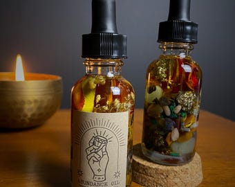 Abundance Botanical & Crystal Infused Oil- Manifest Abundance- Intention Oil, Body Oil, Special Crystal Gift, Alter Manifesting Ritual Oil