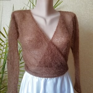 Giacca da donna in mohair lavorata a maglia, ordine personalizzato, maglione bianco da sposa, abiti da damigella d'onore, mantello corto della sposa, scialle da balletto, pullover sottile, cintura immagine 11
