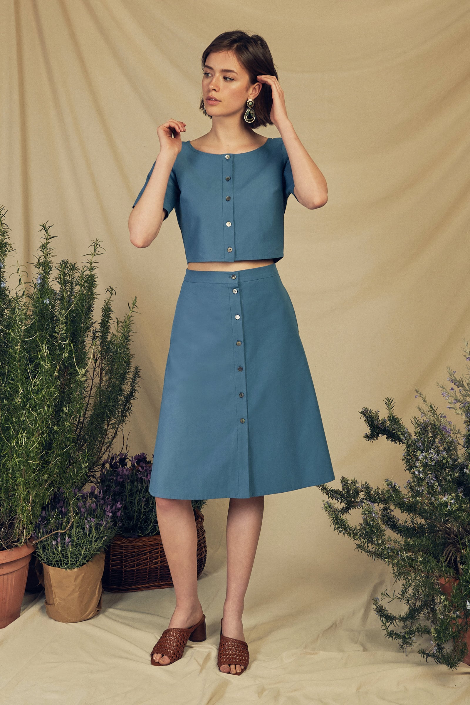 retro button down skirt