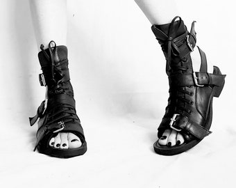 Sandales en cuir Gladiator, sandales gothiques, chaussures Strappy, chaussures Grunge, chaussures Steampunk, sandales extravagantes, sandales Grunge, chaussures faites à la main