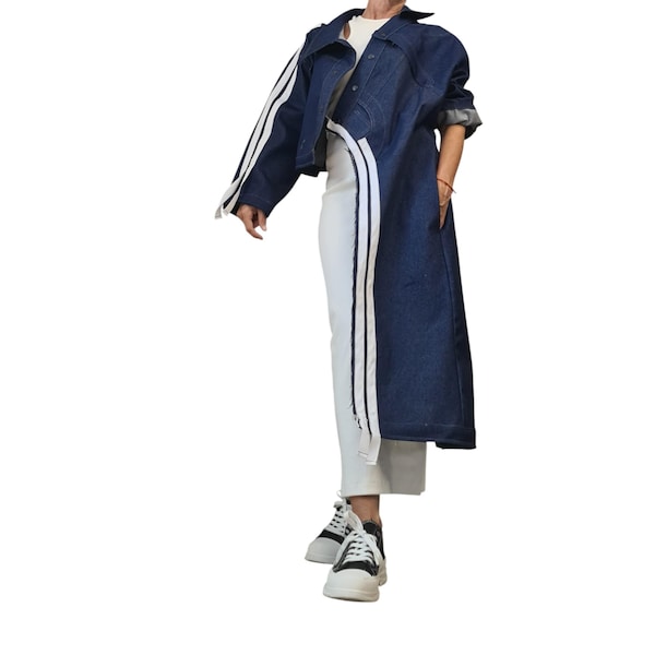 Giacca di jeans asimmetrica, cappotto oversize destrutturato, capospalla taglie forti fatto a mano per donna