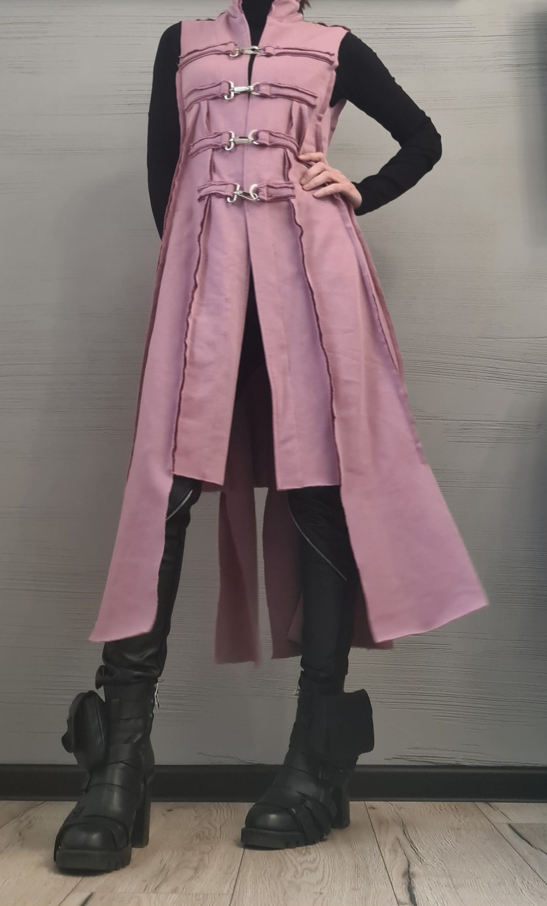 Rose Vest Set-Up