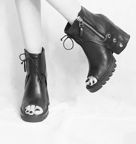 Open Toe Sandals, Gothic Shoes, Black Leather Shoes, Leather Booties, Steampunk Sandals, Heeled Boots, Extravagant Shoes, Grunge Shoes