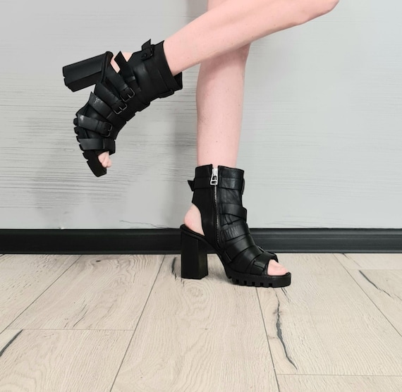New sandal collection sale