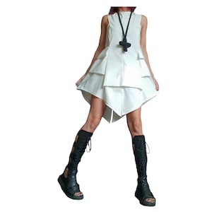 Vestido blanco asimétrico extravagante, ropa de tallas grandes, vestido sin mangas imagen 1