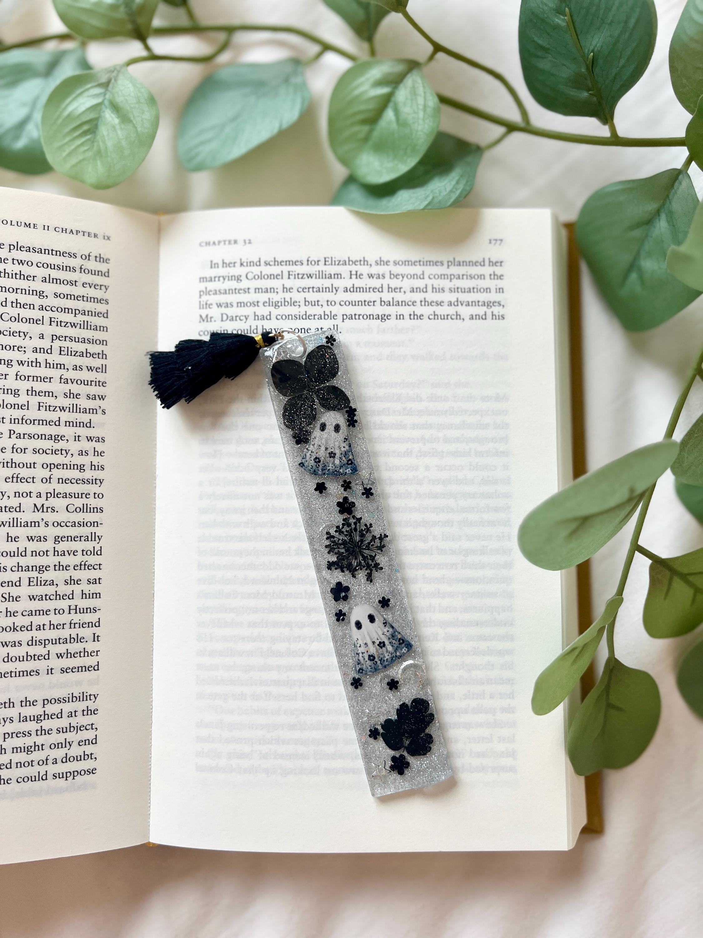 ブラックフラワーゴーストブックマーク - サマーウィーン - 押し花ブックマーク - 花柄ブックマーク - ブッククラブ - ブックマーク - ギフト