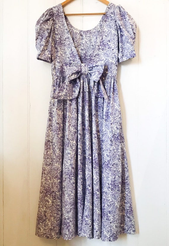 Beautiful vintage Laura Ashley dress!