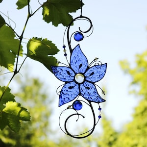 Suncatcher Stained Glass Art Window hangings Flower Home decor Gift