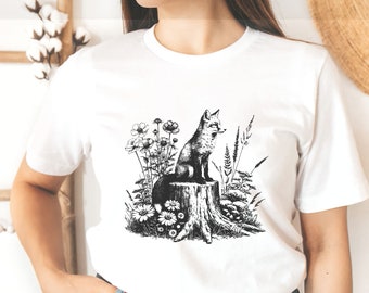 Fox shirt, Vintage Fox Tshirt, Cottage core Fox Shirt, Pen and Ink TShirt, Wildlife Tee, Forest Animal Shirt. retro fox shirt, fox lover tee