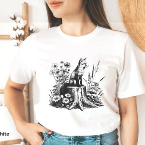 Fox shirt, Vintage Fox Tshirt, Cottage core Fox Shirt, Pen and Ink TShirt, Wildlife Tee, Forest Animal Shirt. retro fox shirt, fox lover tee