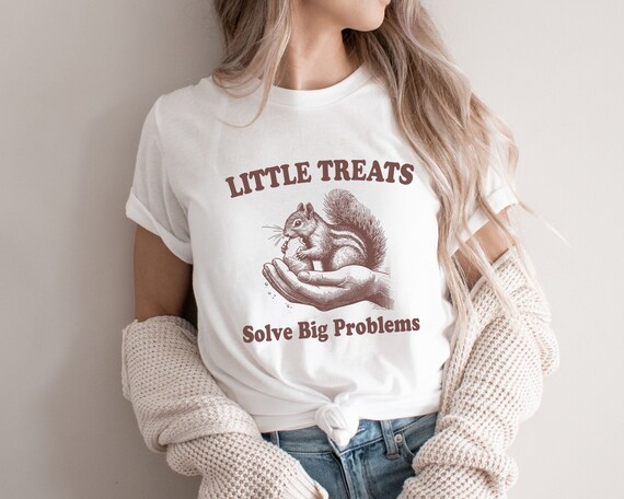 Squirrel Whisperer T-Shirt Retro Vintage Squirrel Lover Tee Squirrel Whisperer T-Shirt Retro Vintage Squirrel Lover Tee
