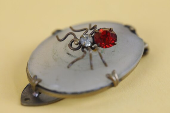 1930's glass spider dress clip