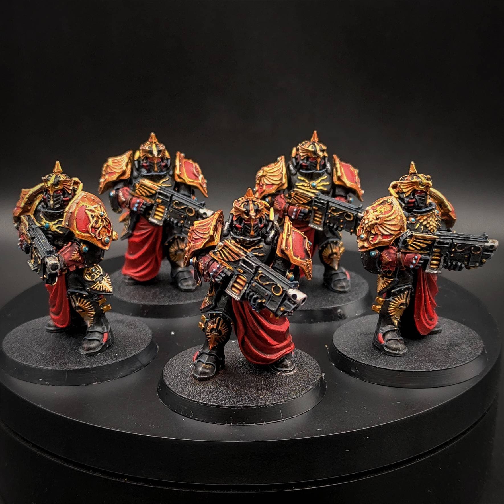 Forgeworld Miniaturen Warhammer 30k 40k, Basen sind im Lieferumfang enthalt...