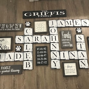 Azulejos de pared de Scrabble, Scrabble blanco angustiado, arte de pared de Scrabble, letras de Scrabble, Gallery Wall, pintado a mano, negro, gris, grande, 3.5, 5.5