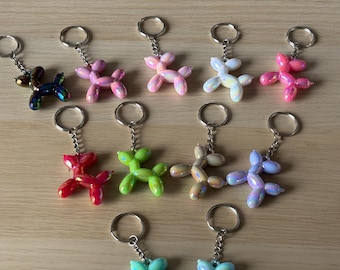 Balloon dog, keychain, novelty, cute, kawaii, gift, unique gift, metallic, pearl