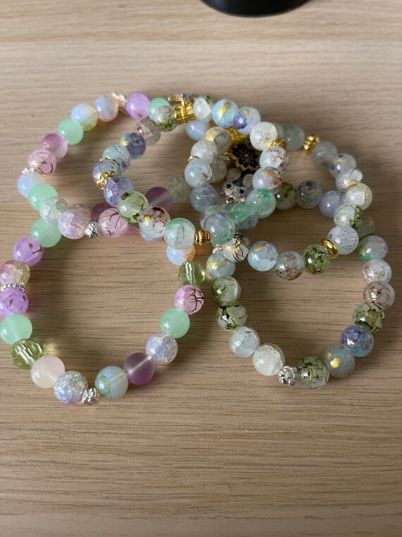 GLASS BEAD RING W/MOP STAR & PEARLS LIGHT BLUE GLASS BEAD RING W/MOP STAR & PEARLS LIGHT BLUE