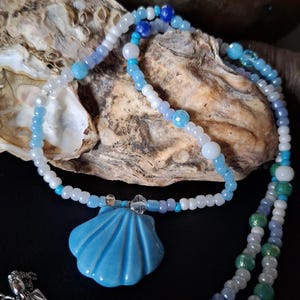 shell necklace