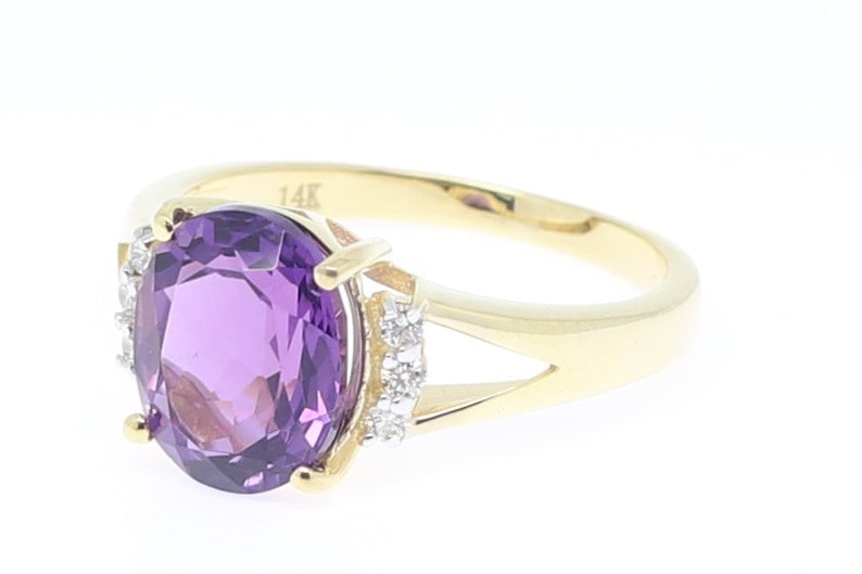 Solid 14k yellow Gold Natural Amethyst Natural Diamond Ring Natural Amethyst Jewelry