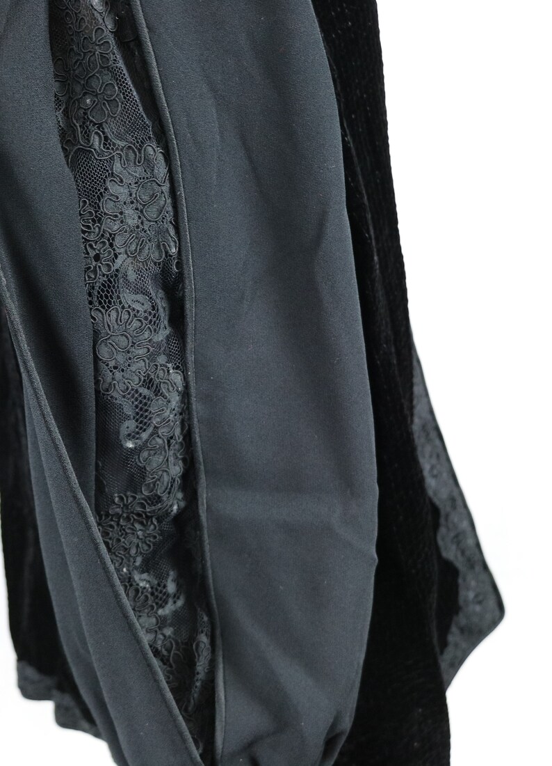 Stylish Black Velvet /& Lace Aurora Ruffalo Saks Fifth Ave Jacket Top Plus Sz 20W