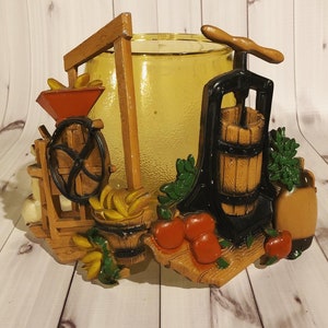 Pair of Vintage Homco Wall Plaques Corn Husker and Apple Press