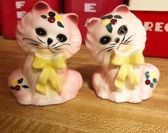 Vintage antropomórfico GNCO rosa gato sal y agitadores de pimienta