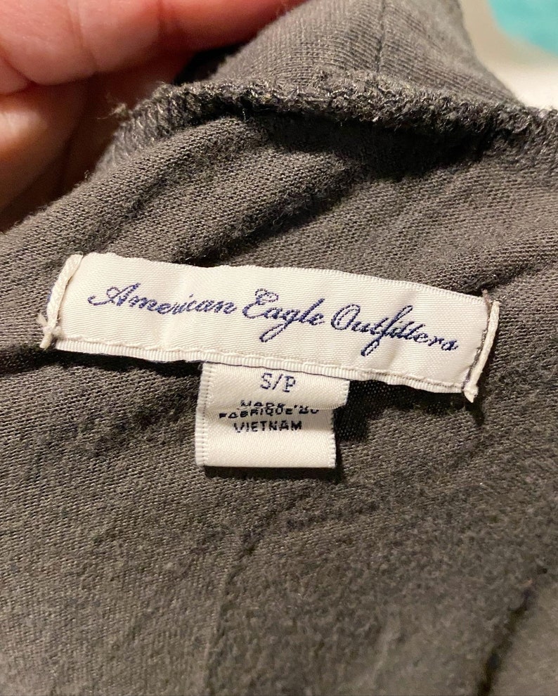 Super Comfy Grey American Eagle Cardigan Size Small