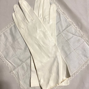 Vintage Bracelet Length White Leather Dress Gloves
