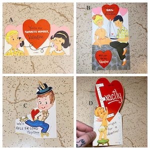 Sua escolha de um cartão vintage do Dia dos Namorados Kitsch Ephemera Valentine Animais antropomórficos Palhaço Casal Menino Menina Ephemera