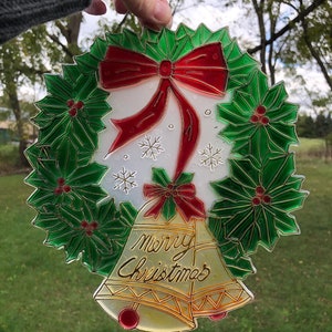 Plastica Merry Christmas Wreath Suncatcher