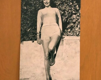 Vintage 1940s pinup girl mutoscope card Junk Journal Ephemera