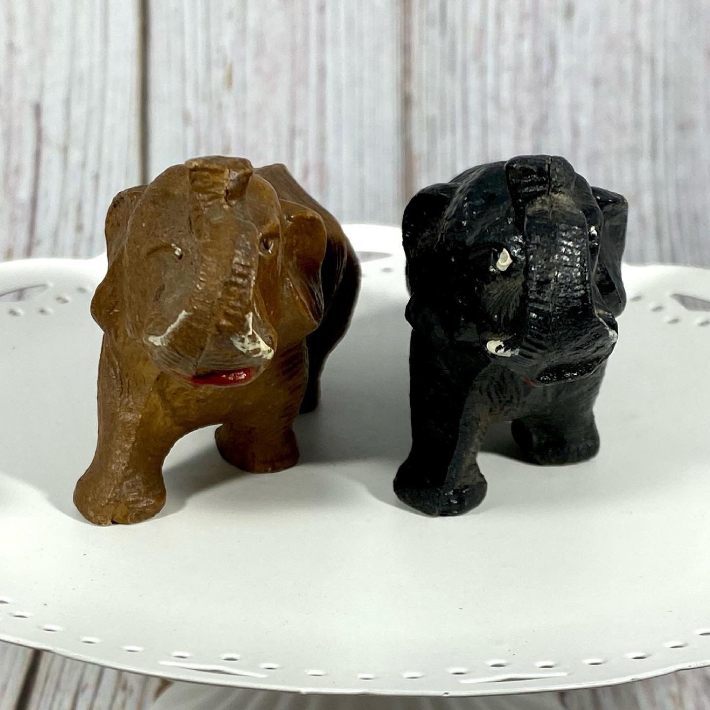 ヴィンテージの象の置物 2 体 - Etsy 日本