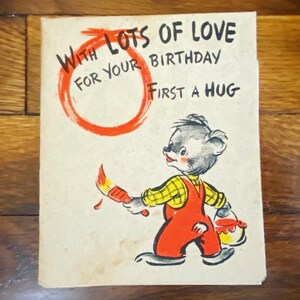 Sua escolha de um pôster desdobrável vintage, cartão de felicitações de aniversário, coisas efêmeras, kitsch, mcm, urso antropomórfico, abraços e beijos de cachorro
