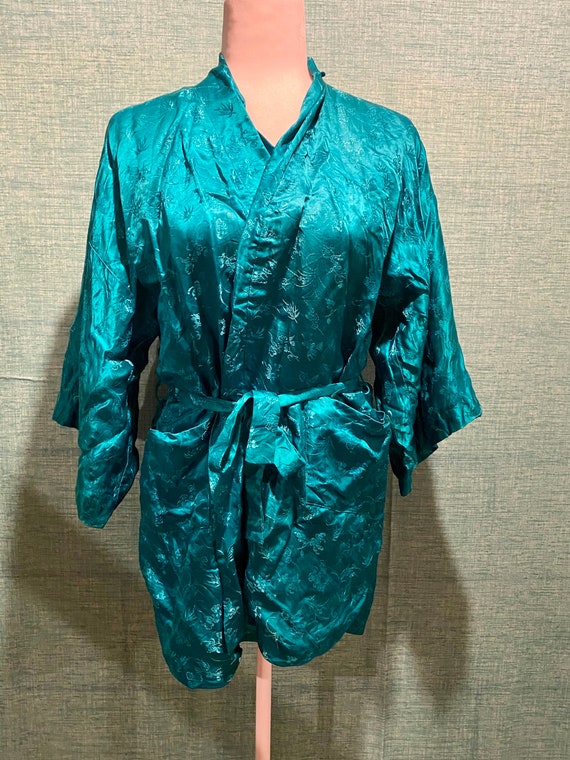 1960s Vintage Cathay Silk Robe