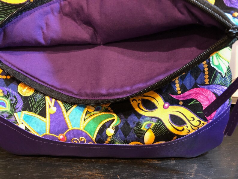 Mardi Gras Theme Heidi Wristlet