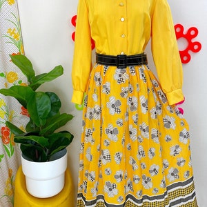 1960s 1970s Flower Power Long Sleeve Button Up Maxi Dress | Medium