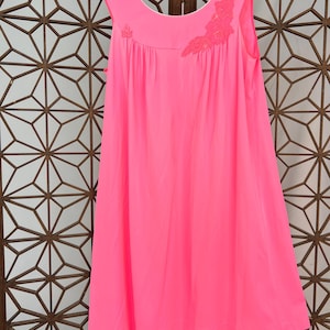 Vintage 1980s Hot Pink Nightie, Medium, Babydoll Nightgown, Lingerie