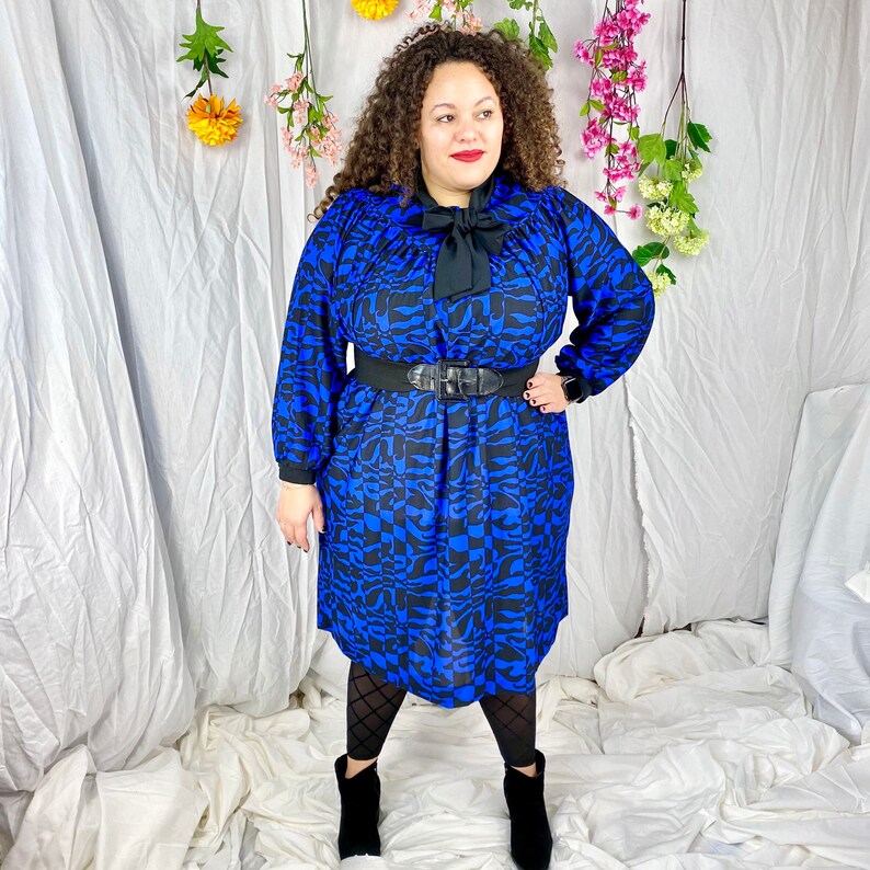 70s 80s Pussy Bow Dress Three R\u2019s 70s Op Art Mod Dress 3X 4X Vintage Plus Size Psychedelic Dress