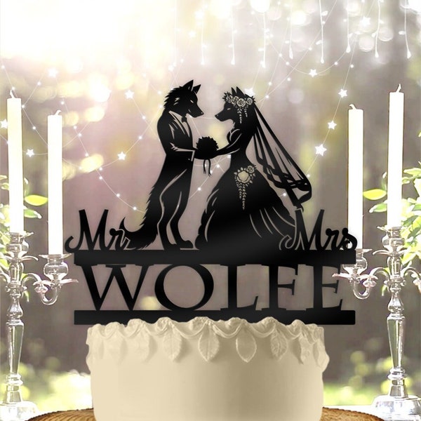 Wolf Couple with Name Personalized Wedding Cake Topper