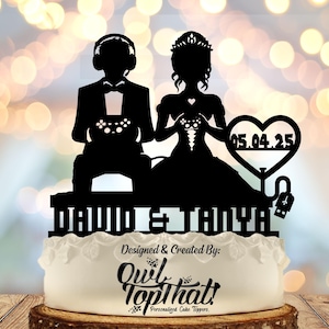 Gamer Couple - Personalized Mr & Mrs Name - Gamer Themed - Nerdy Wedding Cake Topper