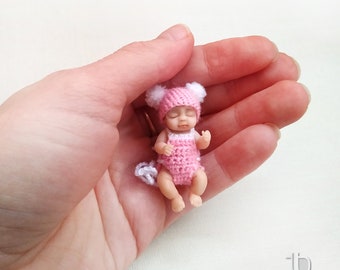 Miniature reborn baby girl, free legs and hands 1/12 scale dollhouse babies, Ooak baby accessories