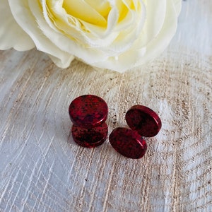 Round red black speckled, dotted, pattern, dots earrings, twist lock, fake plugs, stainless steel, flat, round, for allergy sufferers