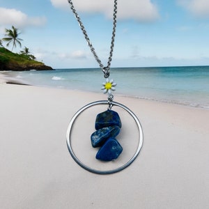 Necklace stainless steel sodalite gemstone healing stone blue stone natural stone, short chain, daisy, white flower, chain with pendant