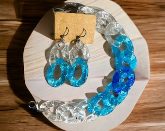 Set or individually, pendant, bracelet, rough links, chunky chain, statement, link chain, acrylic, curb chain, transparent, blue, Italian