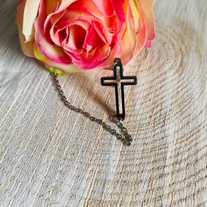 cross, bracelet, thin, silver, faith, god, christian, jesus, gift, heaven, bible, christianity, symbol, church, altar, stainless steel,