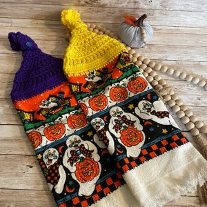 Hanging Halloween Ghost and Jack O Lantern Decorative Kitchen Hand Towel